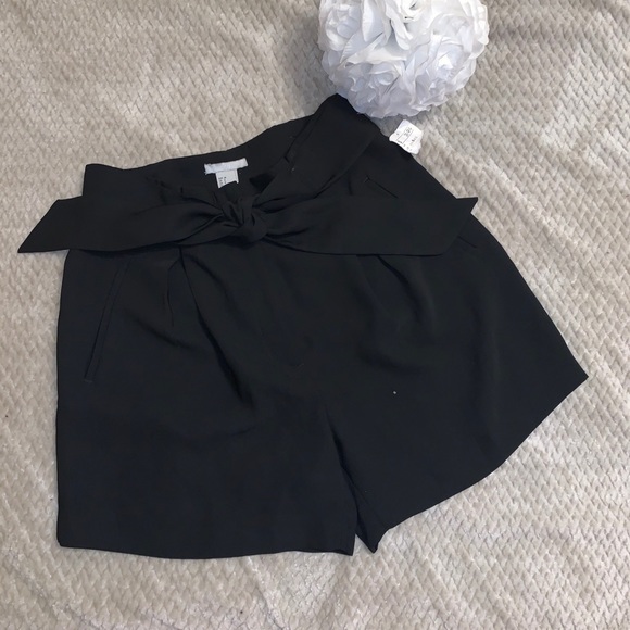 High waisted shorts - Picture 1 of 2